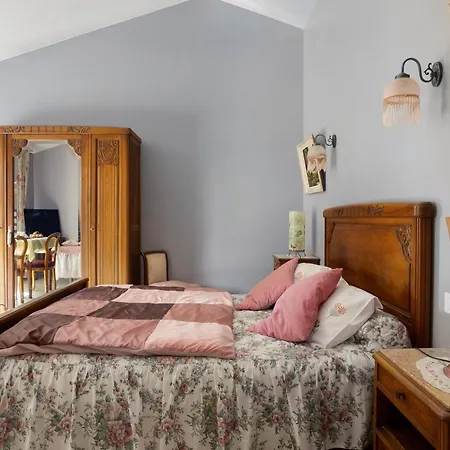 Frühstückspension D'hotes - De La Bucherie Saint-Laurent-de-la-Barriere